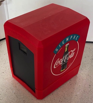 7361-1 € 6,00 coca cola servethouder laag plastic.jpeg
